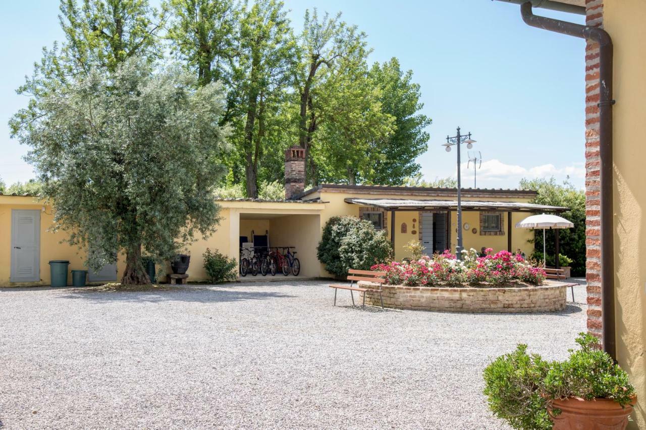 Gasthaus Casa Carlotta Foiano Della Chiana Exterior foto