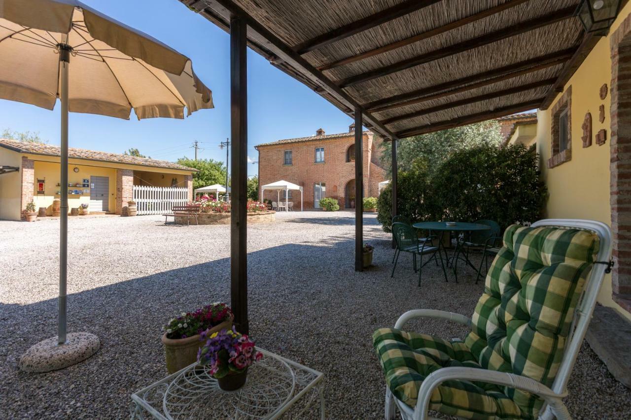 Gasthaus Casa Carlotta Foiano Della Chiana Exterior foto
